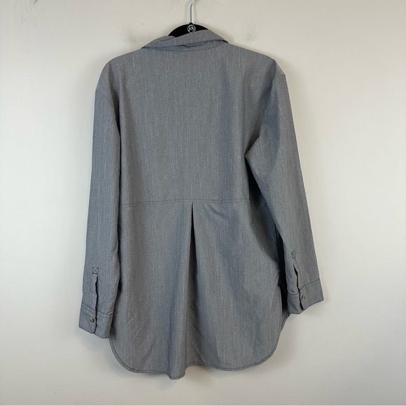 The North Face | Gray Button Down Tunic Length Shirt Athletic Material Large - Picture 5 of 5